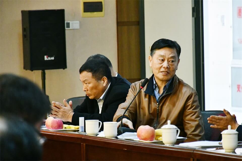 全国工具五金标准化分技术委员会换届大会在k8.com集团举行(图6) 全国工具五金标准化分技术委员会换届大会在k8.com集团举行(图6)