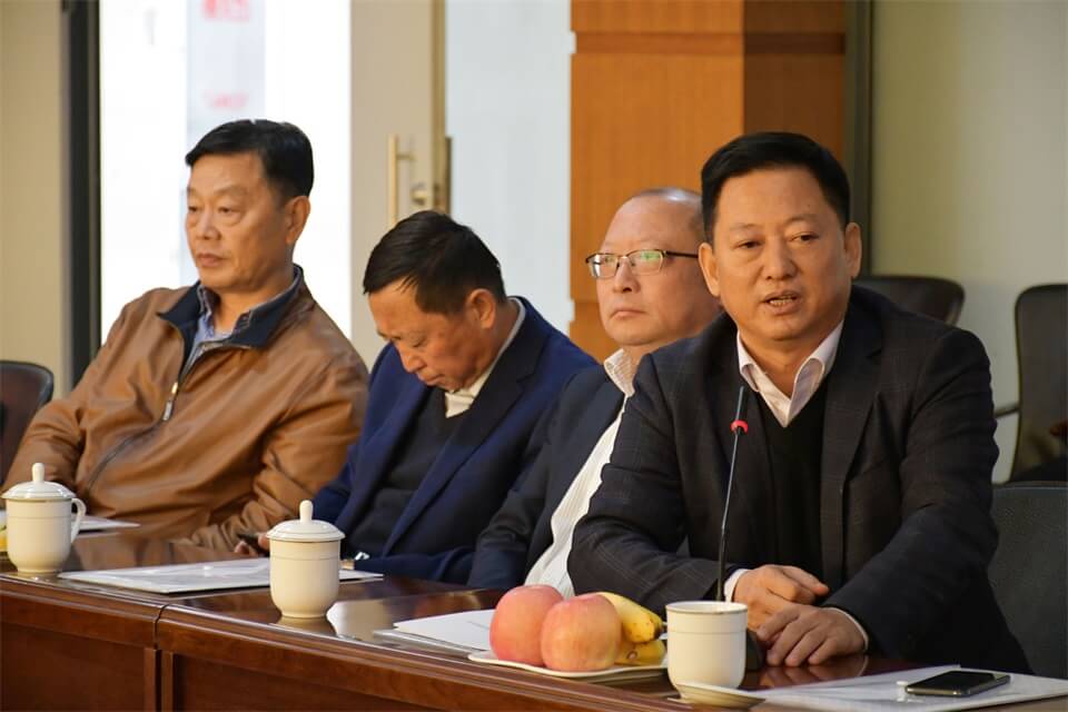 全国工具五金标准化分技术委员会换届大会在k8.com集团举行(图10) 全国工具五金标准化分技术委员会换届大会在k8.com集团举行(图10)