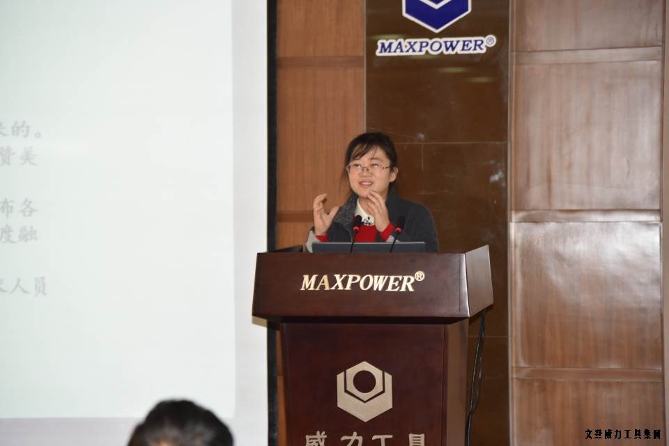 山东网记者采访团_19.JPG “工匠精神 山东制造”全媒体采访团莅临k8.com工具(图16)